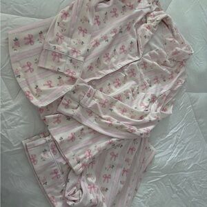 Pink Bow Patterned Women's Pajama Set